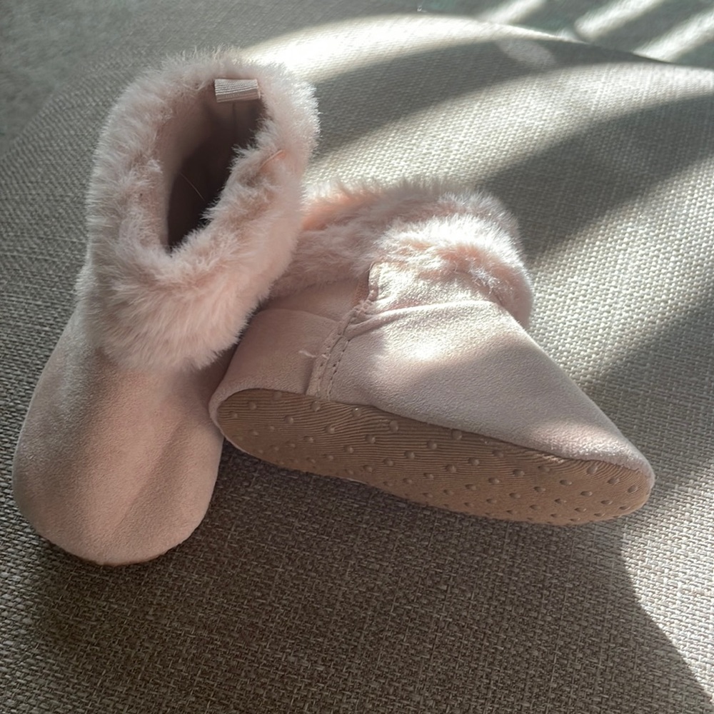 0-3 month pink boots